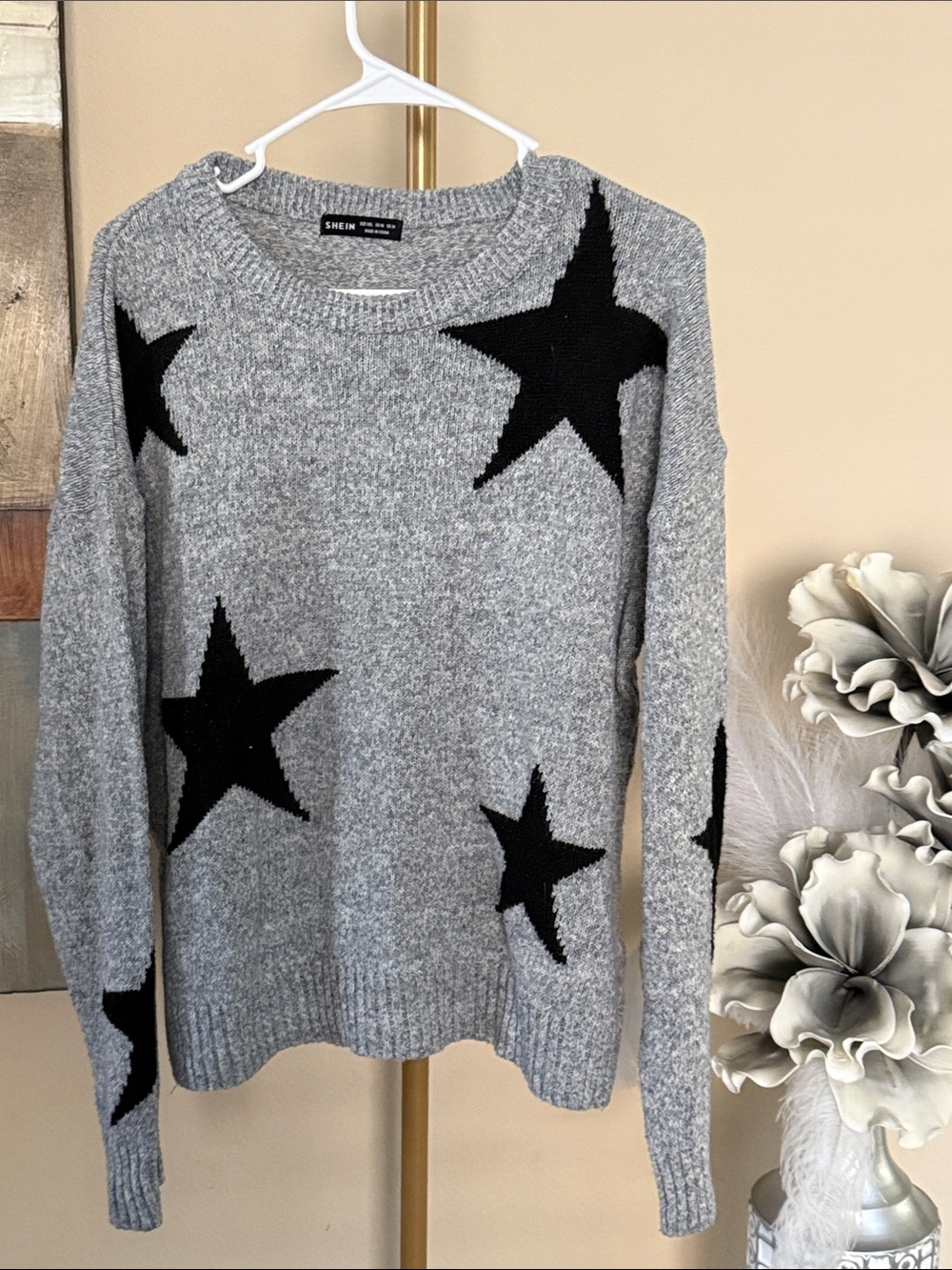 SHEIN Gray Crewneck Sweater with Black Star Motif